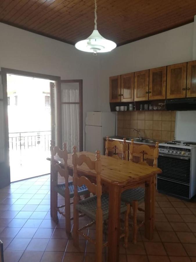 Dimitrakis Apartments Kassiopi Luaran gambar