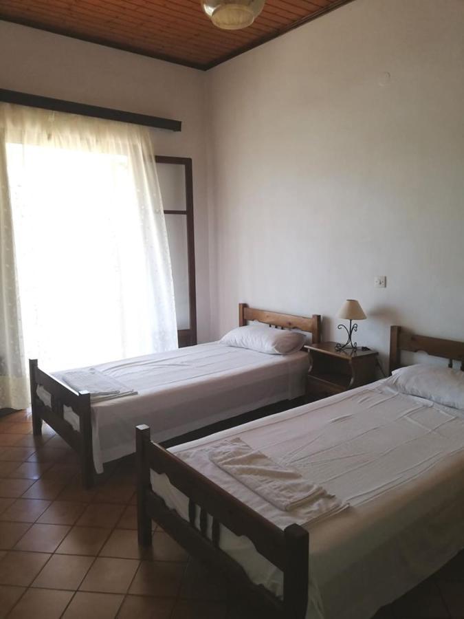 Dimitrakis Apartments Kassiopi Luaran gambar